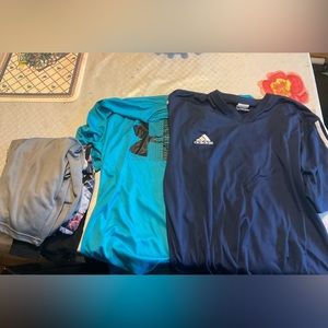 Womenswear athletic clothes size large [BUNDLE]